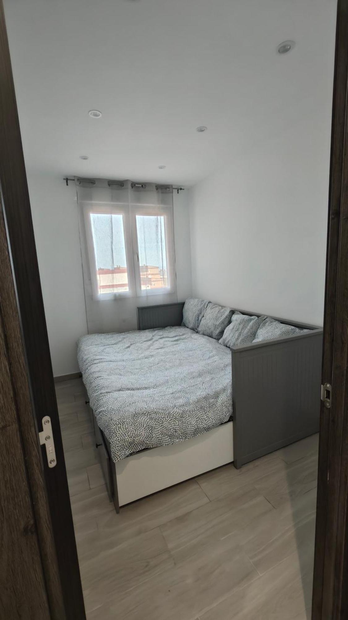Vialia Playa Apartment Малага Екстериор снимка