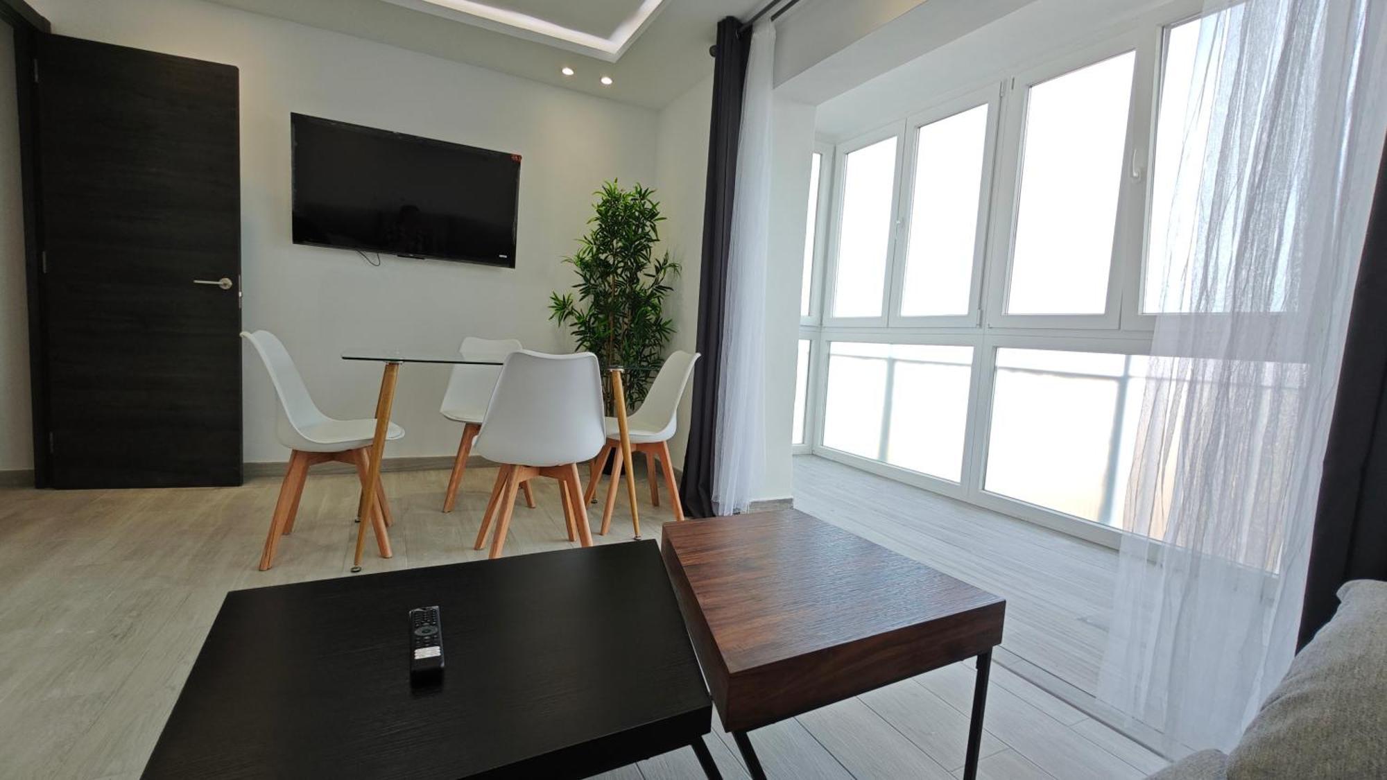 Vialia Playa Apartment Малага Екстериор снимка