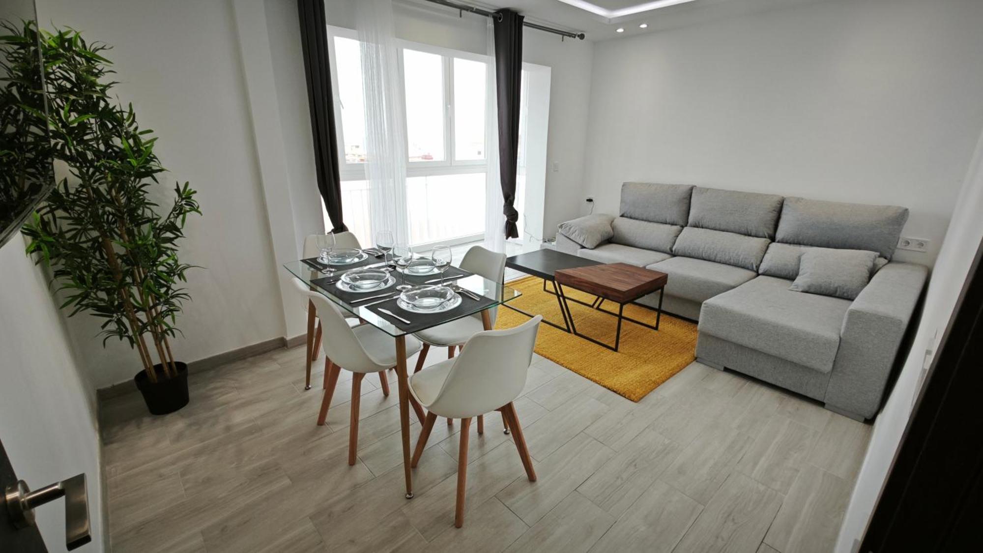 Vialia Playa Apartment Малага Екстериор снимка